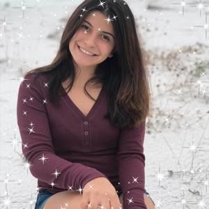 Meet your Posher, Mia